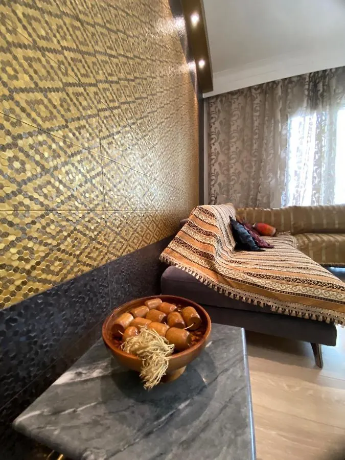 Central Spuare Apartment Thessaloniki